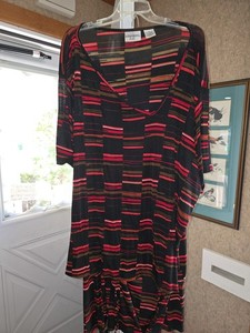 Womens Outfits (2 piece) Black/Red Blocked Skirt & Top (3x)