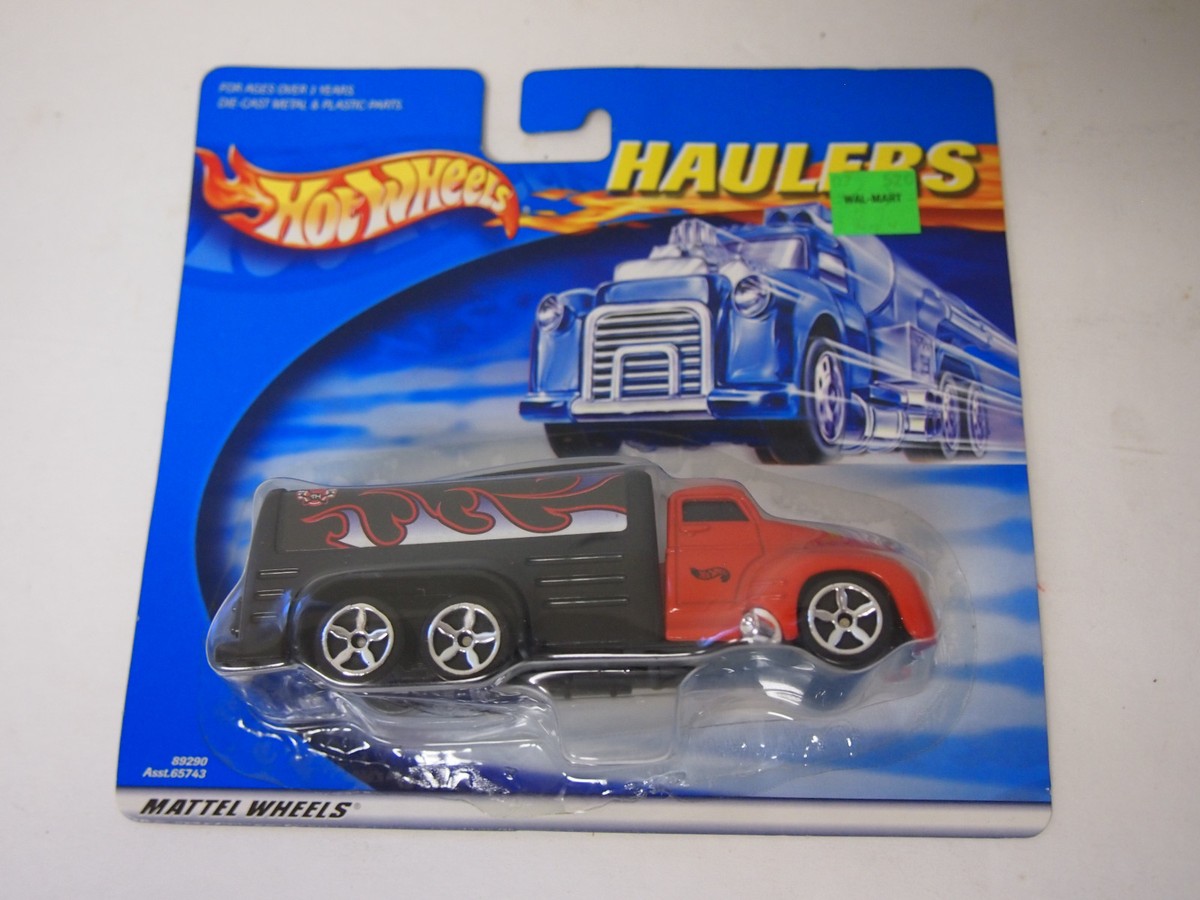 HOT WHEELS HAULERS WATER TANKER LIMITED EDITION 89290