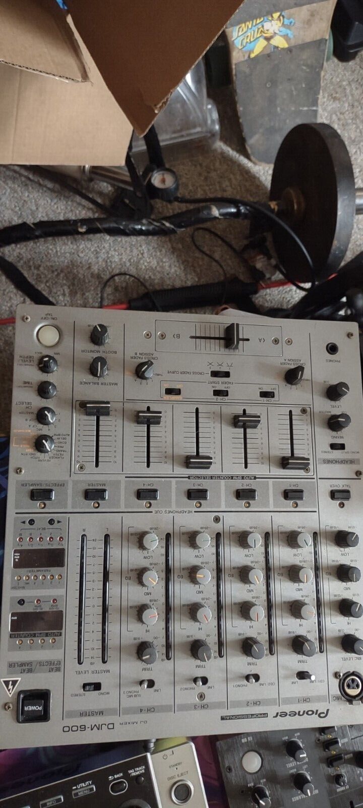 Pioneer DJM-600 Mixer