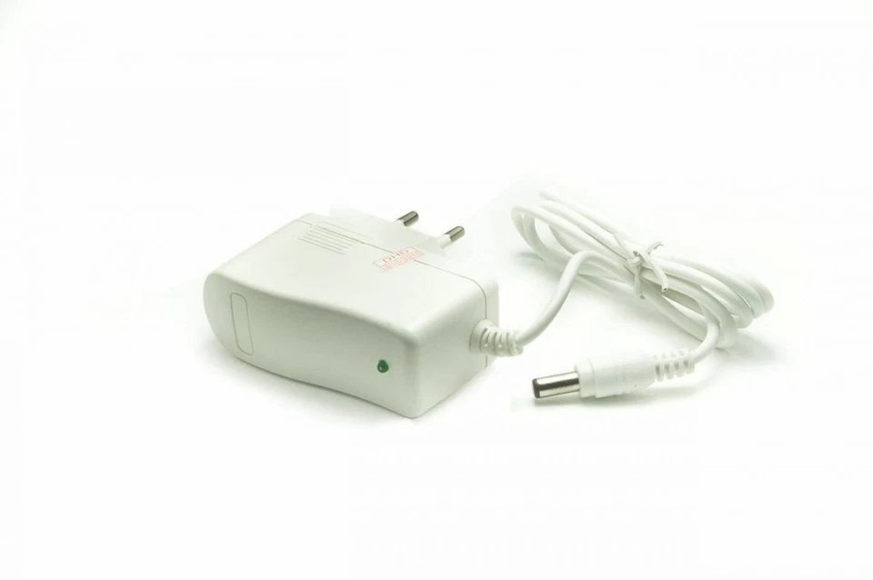 LEOVIN Alimentatore Trasformatore Stabilizzato 12v 2a 12w 220V Bianco CCTV TVCC Strisci