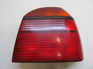 VW Golf 3 1HXO Limousine Rückleuchte Rücklicht rechts hinten original Bj 93-
