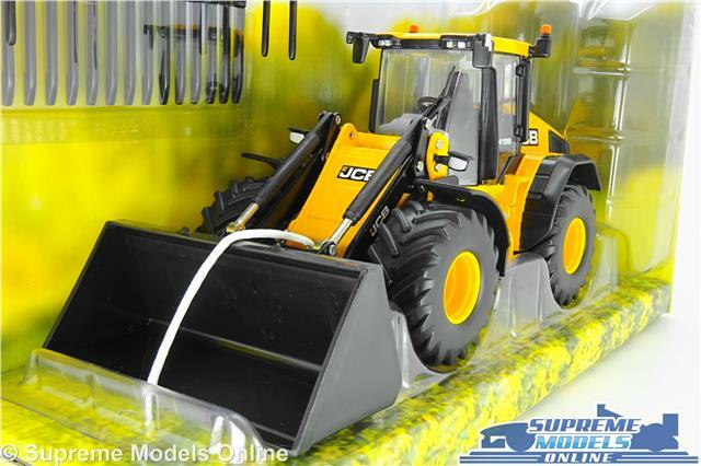 JCB 419S LOADING SHOVEL DIGGER EXCAVATOR MODEL 1:32 BRITAINS FARM CONSTRUCTION K