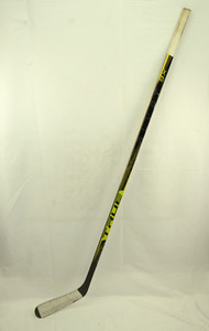 True Catalyst 9X Grip SR Composite Hockey Stick Marner Right 75 Flex TC2 Lie 6
