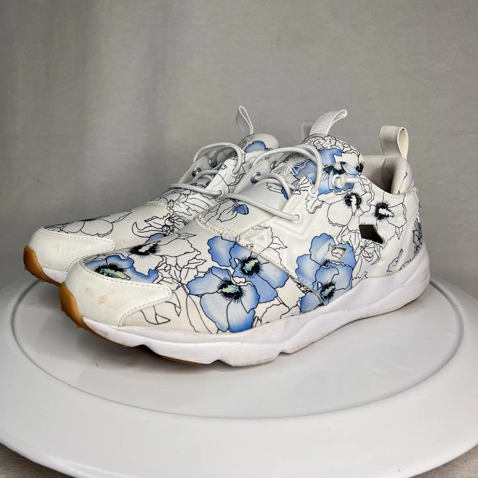 Zapatilla deportiva de moda Reebok Furylite FG BD1098 floral flor blanca goma para mujer talla 9,5” Foto 4 de 4