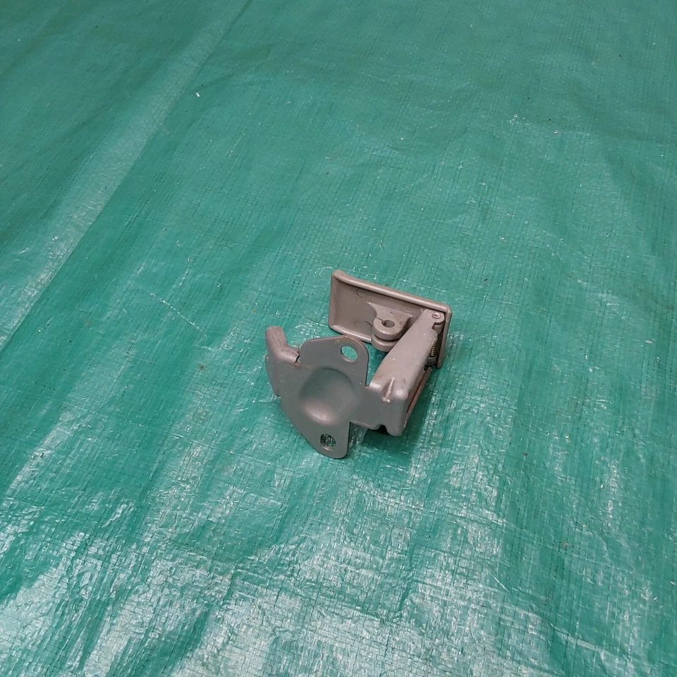 Honda Odyssey 2005-2010 capó liberación OEM 74135-SHJ Foto 2 de 2