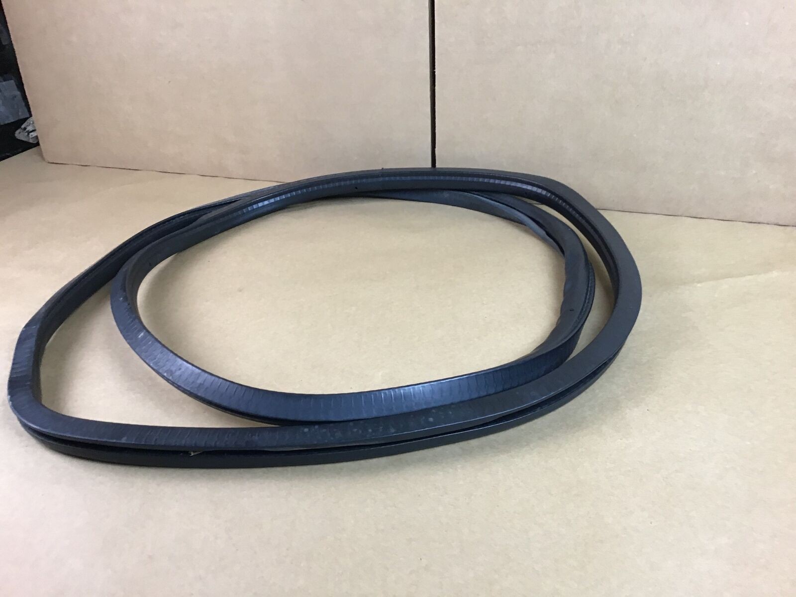Bentley Continental GT V8 2013 Front Hood Bonnet Seal Weather Strip 12-18 |:O