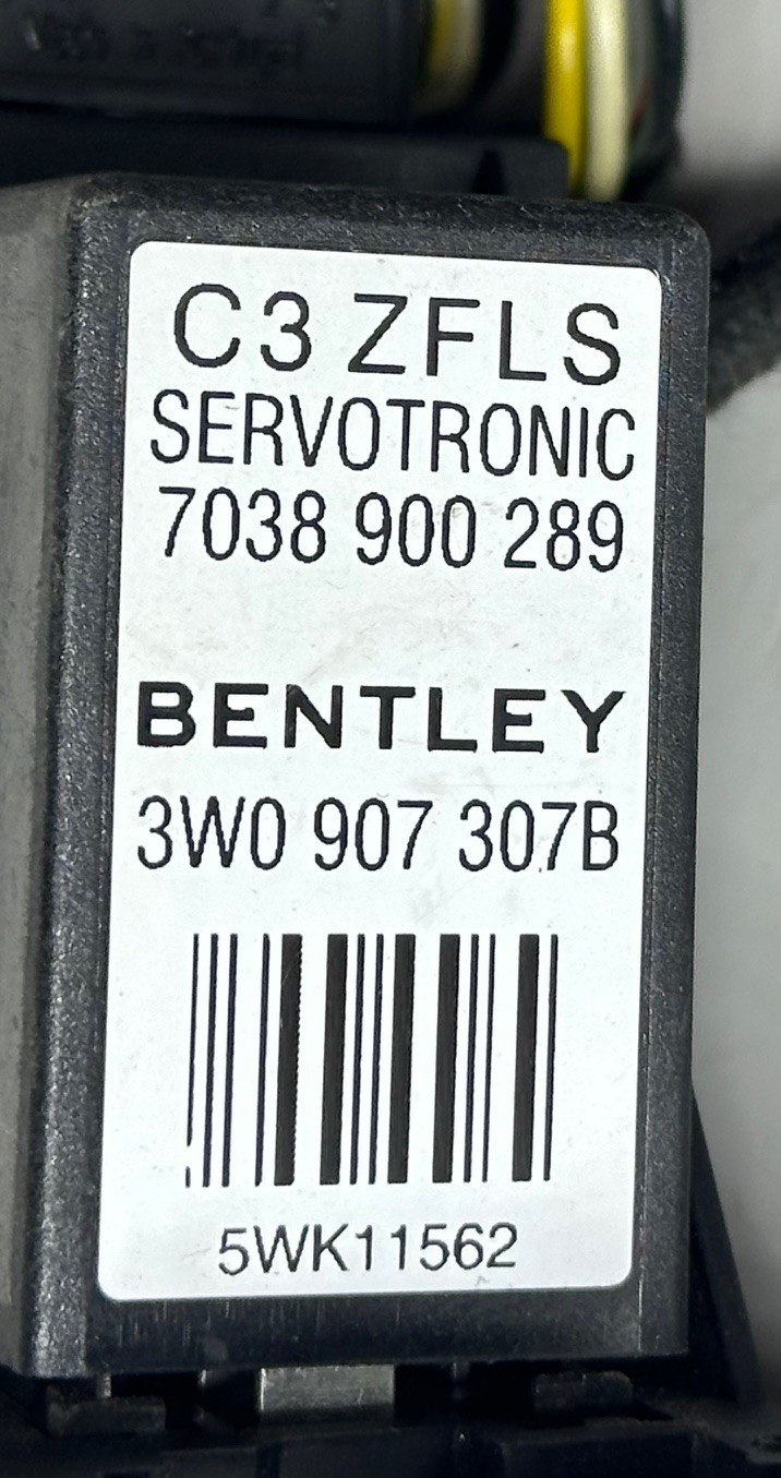 03-12 BENTLEY ACTIVE STEERING FUSE RELAY BOX WITH WIRING HARNESS 3W0907307B OEM