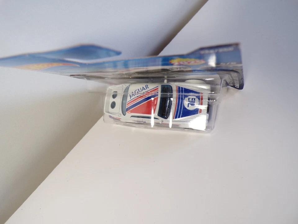 Véhicule - Voiture - Hot Wheels - Jaguar XJC V12 Coupe/Coupé - 238/250 - Neuf - Photo 2/2