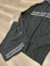 MENS HUGO BOSS TRACKSUIT SET OUTFIT SIZE X LARGE TOP, LARGE BOTTOMS