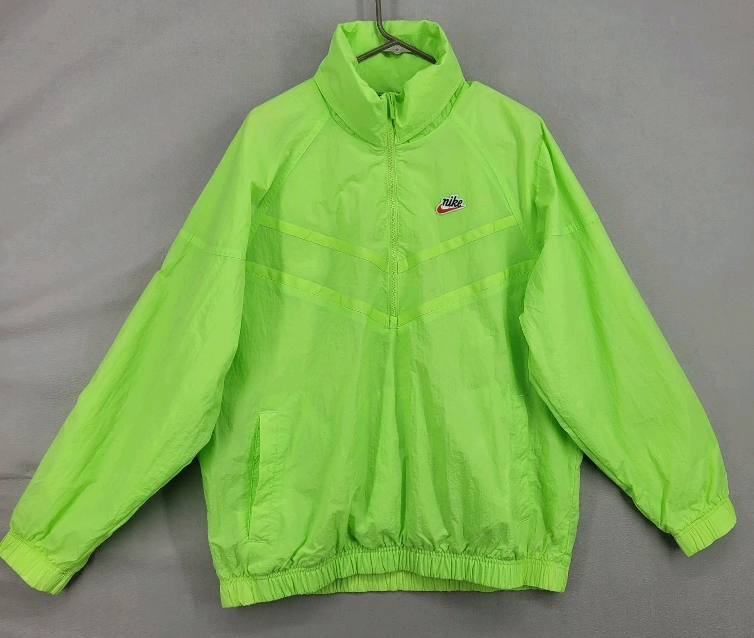 SACAI X NIKE Giacca Nike Sportswear Heritage Windrunner taglia M con cappuccio fondo di magazzino rara nuova con etichette