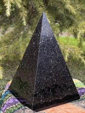 Handcrafted Orgone Nubian Pyramid – Metal Blend & Quartz Crystals