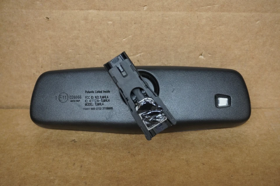 2012 2013 2014 2015 2016 Hyundai Genesis Interior Rear View Mirror OEM E11026666 - Image 2 of 4