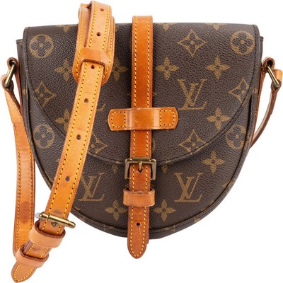 Louis Vuitton Monogram Canvas Chantilly PM Crossbody Bag Tasche