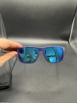Oakley Holbrook Matte Blue B1B/Sapphire Iridium Gläser OO9244-16 - Bild 1 von 4