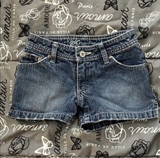 SO Girls Denim Shorts Blue Size 7 100 Cotton Medium Wash Pockets Flat Front