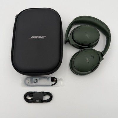 Bose QuietComfort 45 On-Ear Wireless Headphones 437310 Cyprus Green w/ Case