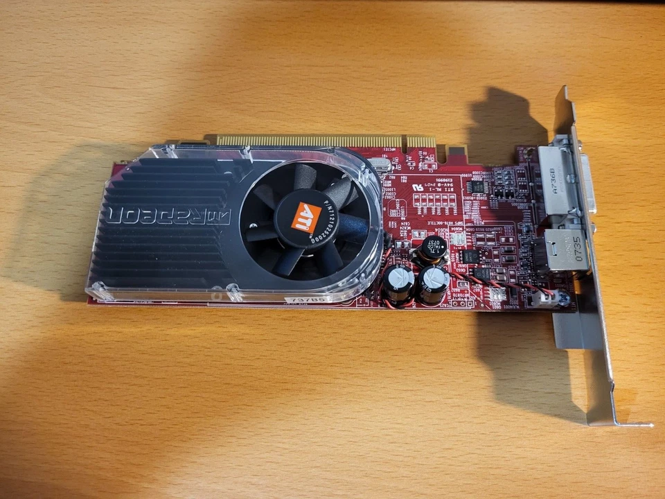 ATI Radeon X1300 Pro 256MB 102-A77104-11 DVI S-Video PCI-e Full Length Bracket - Image 1 of 4