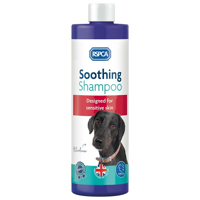 RSPCA Soothing Shampoo Oatmeal Aloe Vera Suitable For All Coat Types 250ml