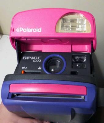 POLAROID SPICE CAM SPICE GIRLS INSTANT FILM CAMERA (BROKEN STRAP) PINK  PURPLE