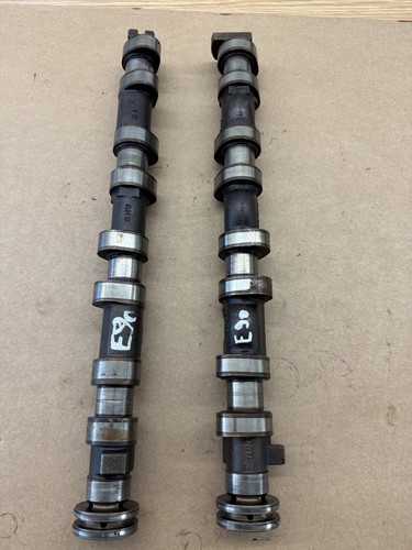 BMW E90 E91 E87 E46 Ein und Auslassnockenwelle Nockenwelle 1707316