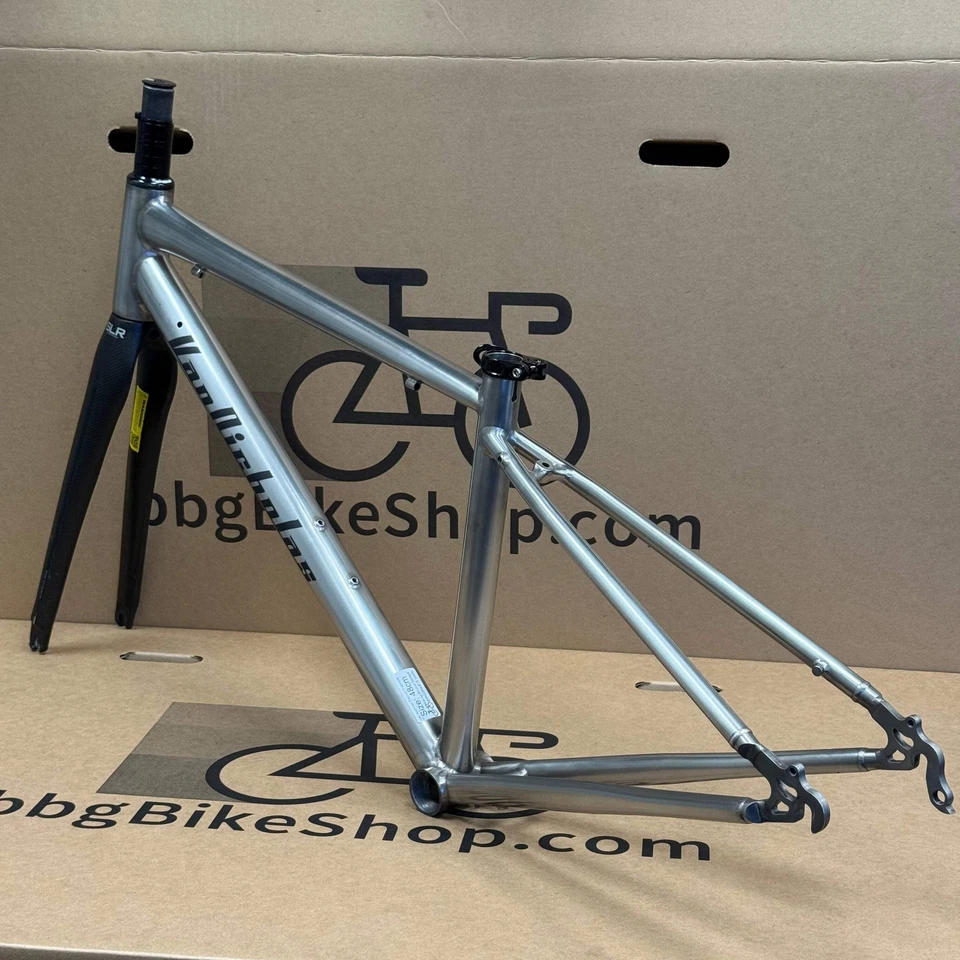 48cm Van Nicholas Titanium Road Frameset with Carbon Fiber Fork - Image 4 of 4