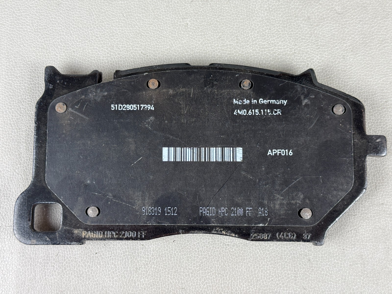 NEW! 2018-2020 LAMBORGHINI URUS FRONT BRAKE PADS 8-COUNT OEM 4M0615115