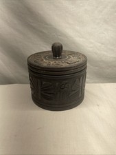 Decorative Wooden Style Trinket Box/Keepsake Box With intricate details