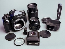 Pentax 67 II Kit 105mm f/ 2.4, 200mm f/4, WLF, Magnifier, L-Bracket 