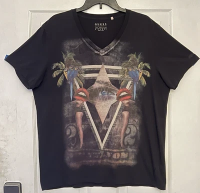Guess Los Angeles Gray V-Neck Graphic T-Shirt Men's Size XL - Image 1 of 4