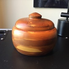 Handturned Vintage Wooden Trinket Bowl w Lid - Nice Mid Century Look - 6 1/2