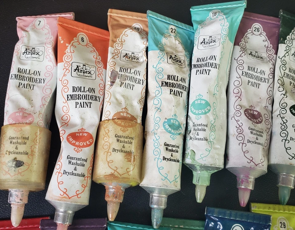 De colección 52 pinturas ARTEX rollo bordado Fros-Tex decorador Gemtex Xtra Glo Brite Foto 2 de 4