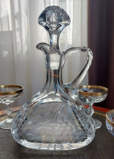 Karaffe geschliffen .Schön. Super Zustand.