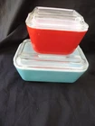 4 PC VINTAGE PYREX REFRIGERATOR DISHES~RED~BLUE~502-B