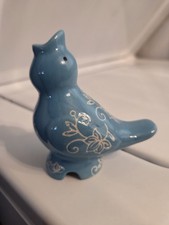 Vintage Blue With White Floral Scroll Design ...