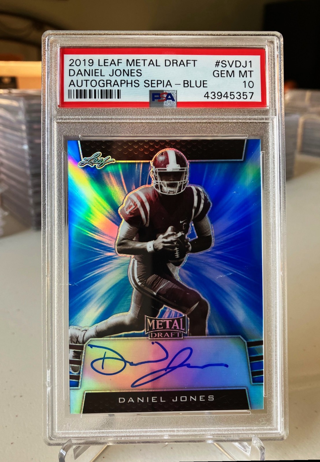 Daniel Jones Leaf Metal Draft Autographs Sepia #SVDJ1 Blue