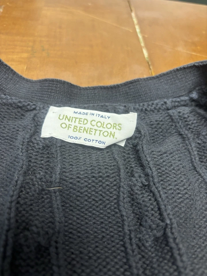 Cárdigan tejido con cable Benetton Italia vintage botón delantero talla L Foto 2 de 4