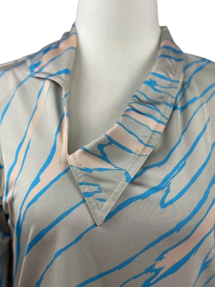 Женский спортивный топ Jamie Sadock с абстрактным принтом рукав 3/4 эластичный бежевый синий - Изображение 3 из 4