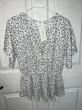 Sienna Sky Women's White Floral Blouse V Neck Button Size Medium-New