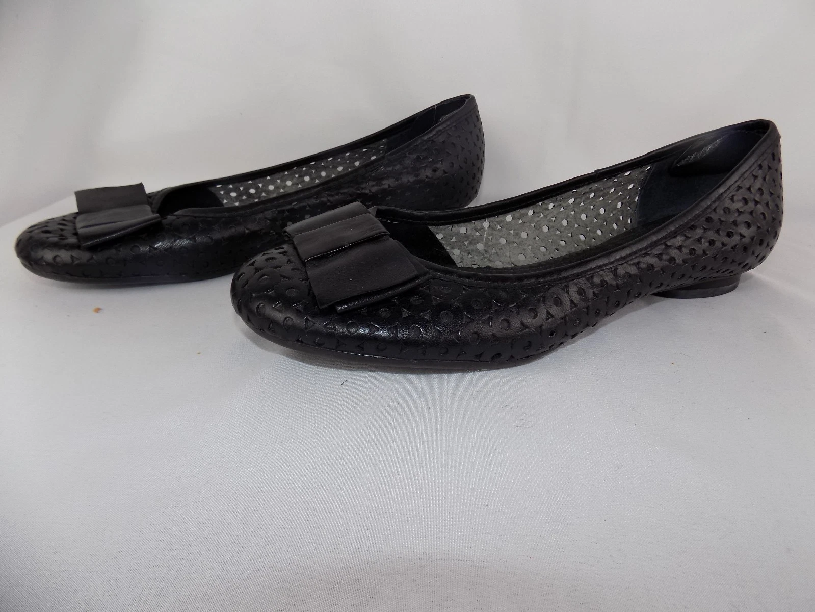 Scarpe basse Clarks Artisan donna taglia 7 nere slip on comode