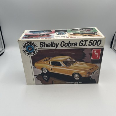 Vintage Sealed AMT Shelby Cobra G.T. 500 Modern Classics 1:25 Scale Kit T397