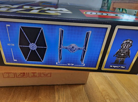 Lego 75095 Star Wars TIE Fighter 1685pcs  (New, Unopened)