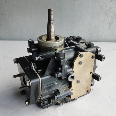 Motorblock cyl block 398943 Evinrude Johnson Aussenborder E4RDHLESR Baujahr 1990