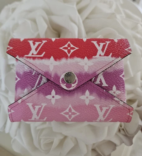 LOUIS VUITTON SMALL ESCALE POCHETTE KIRIGAMI RED/PINK POUCH ROUGE MONOGRAM - Picture 1 of 10
