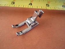 METAL OPEN TOE EMBROIDERY FOOT Singer Low Shank  Kenmore Pfaff Viking Elna White