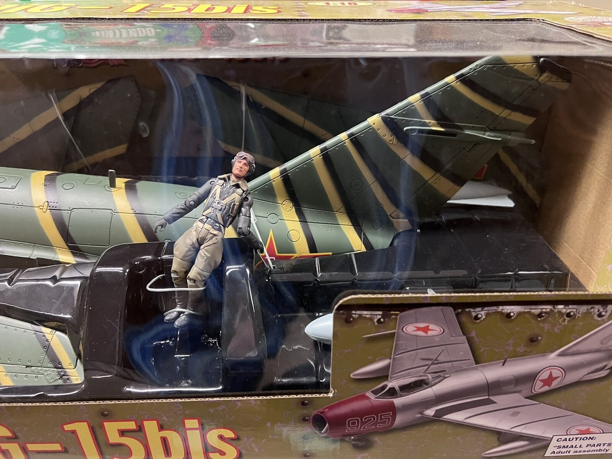 21st Century Toys 1 18 MiG- 15bis The Ultimate Soldier 21st Century Toys 1 18 MiG- 15bis The Ultimate Soldier