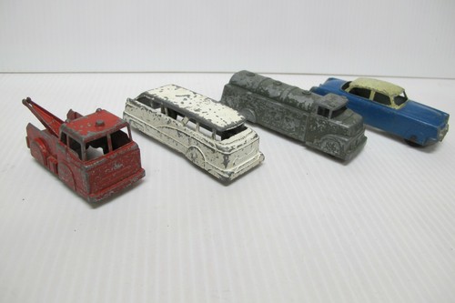 Vintage Midgetoy Red Futuristic Car Rockford IL USA Die Cast Metal
