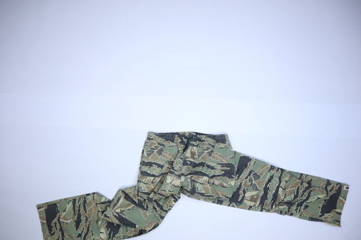 A Bathing Ape BAPE Mens Green Hawaiian Leaf Print Drawstring Waist