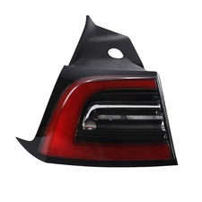 1502086 Rear Left Tail Light Lamp For 2020 - 2023 Tesla Model Y 4-Pin Amber