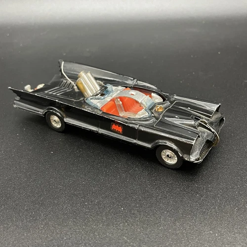 Batmobile Corgi Toys DC Comics Die Cast Metal Toy Car Front Blade Back Fire VTG