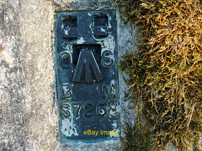 Photo 6x4 Flush Bracket detail - Clune Wood Trig Point Dores  c2016